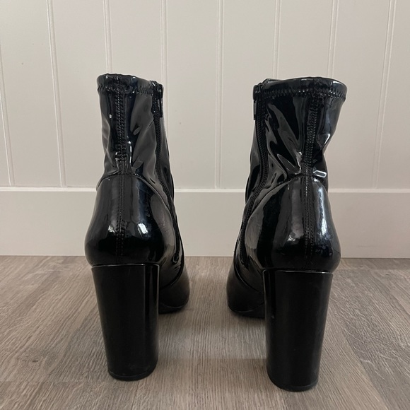 ALDO Faux Patent Leather Booties | Size 9 - Picture 2 of 8